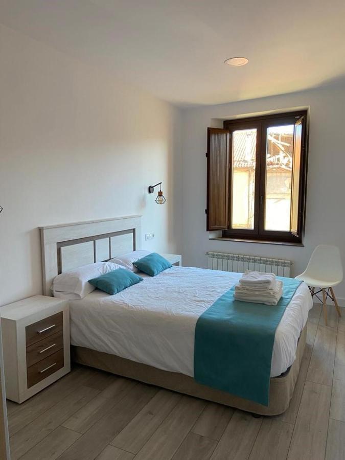 Apartamentos Rurales La Plaza 2 Duruelo de la Sierra Dış mekan fotoğraf
